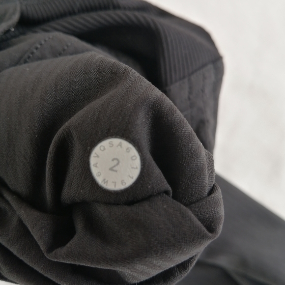 Lululemon Dance Studio Crop 25" Pants in Black with Cinchable Hems 2 - Picture 15 of 16